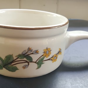 1950er Jahre Suppentasse mit langem Griff von Woodhill