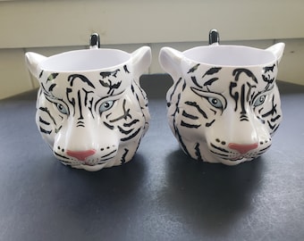 Ringling Brothers Barnum & Bailey Circus Souvenir Snow Tiger Mugs - 2002