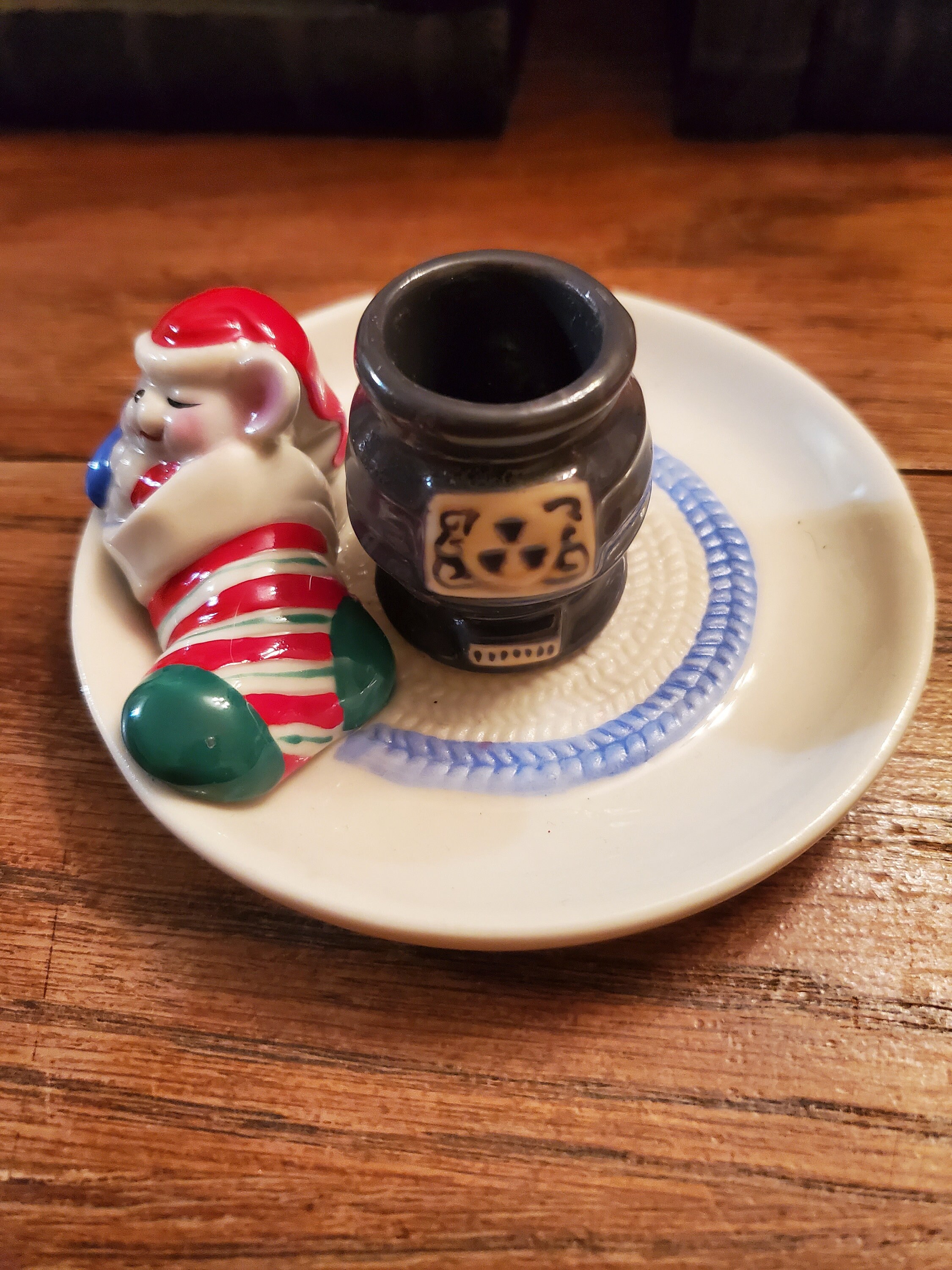 vintage-avon-christmas-mouse-candle-holder-from-1983-etsy
