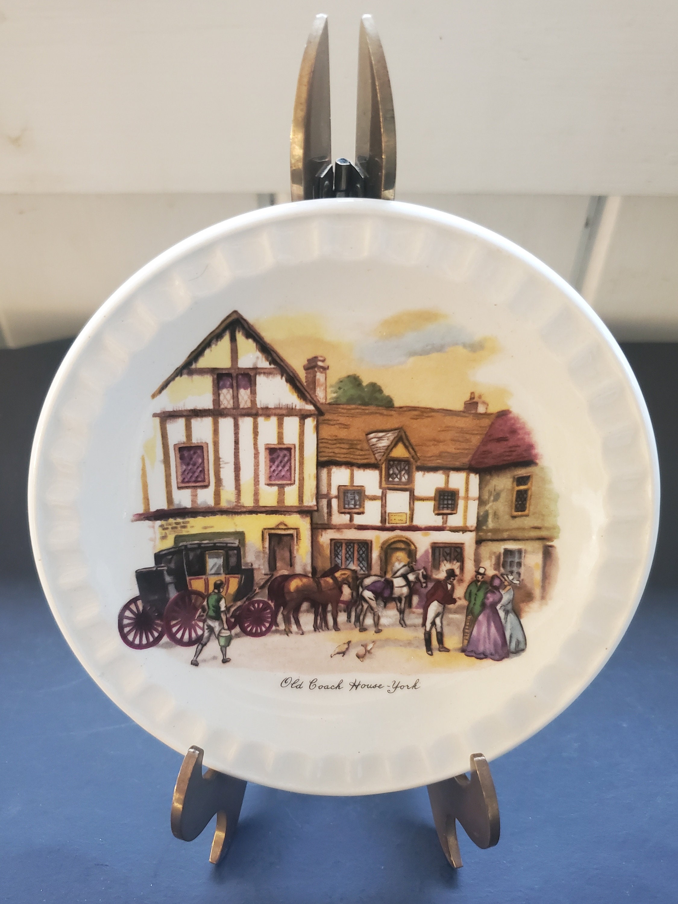 English Falcon Ware - Etsy