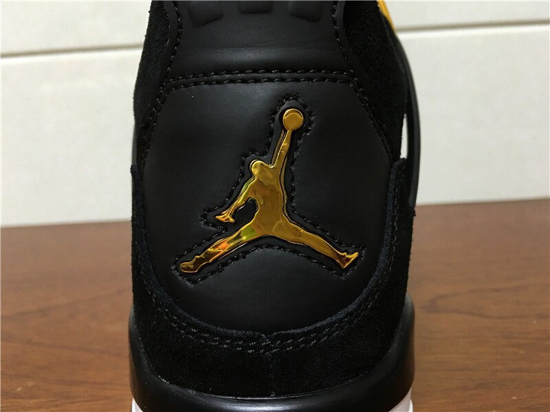 royal 4s black and gold