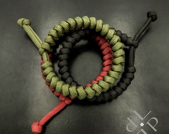 Snake knot, Paracord bracelet in three colors, Survival paracord for men and women