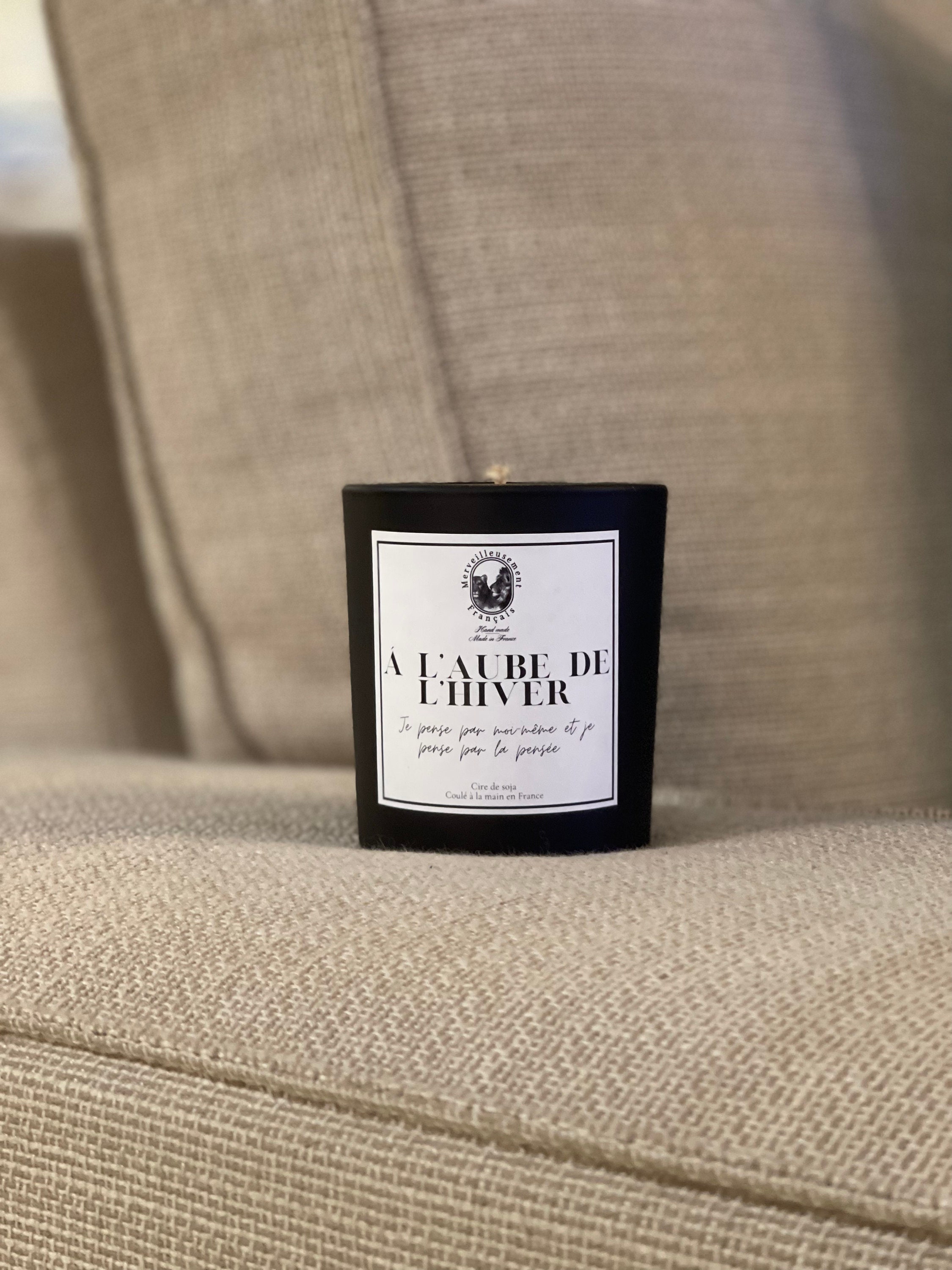 Bougie Boisée en Cire de Soja Pour Décoration d'intérieur A L'aube L'hiver