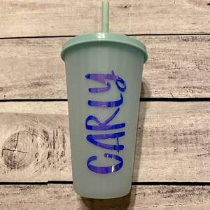 Customized color changing tumbler