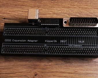 CD32 RISER con salida RGB + teclado PS/2 Amiga