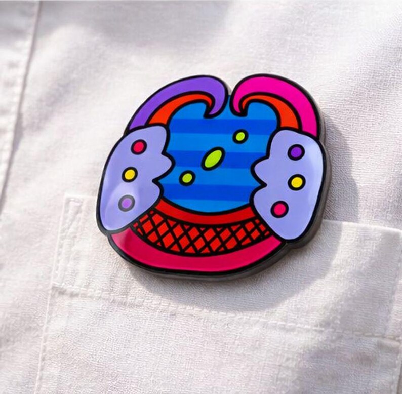 Cenote Acrylic Pin - Centipede Jaws - Maya Mesoamerican image 2