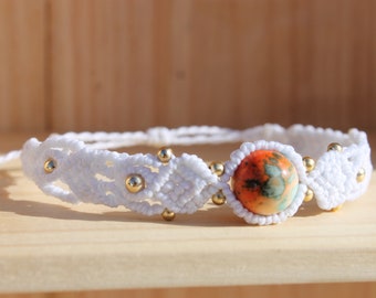 Bracelet tissé en micro-macramé blanc, perle de Jade Océan