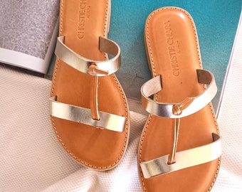 ハンドメイドのゴールドレザーギリシャサンダル、ストラップ付きトングスライド