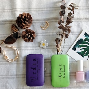 Personalisierte Leder Maniküre Set für Frauen, gravierte 5 Stück Edelstahl Maniküre Kit, Braut Geschenk von Trauzeugin, Geschenke für Ihn