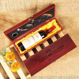 Wooden Wine Box, Engraved Wine Box With Accessories, Wedding Gift for Couples, Wine Gift Box, Personalized Wine Box, Father&#39;s Day Gift