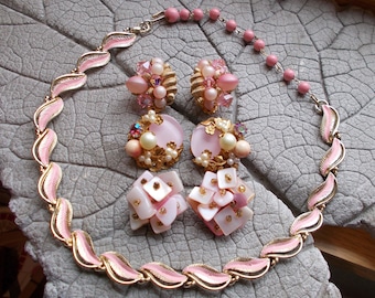 Vintage Costume Earrings Lot, Pink Vintage Earring Lot, Clip Earring, Pink Costume Jewelry, Vintage Pink Necklace, Lot of Pink Vintage