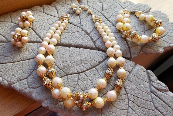 Vintage costume jewelry necklaces discount