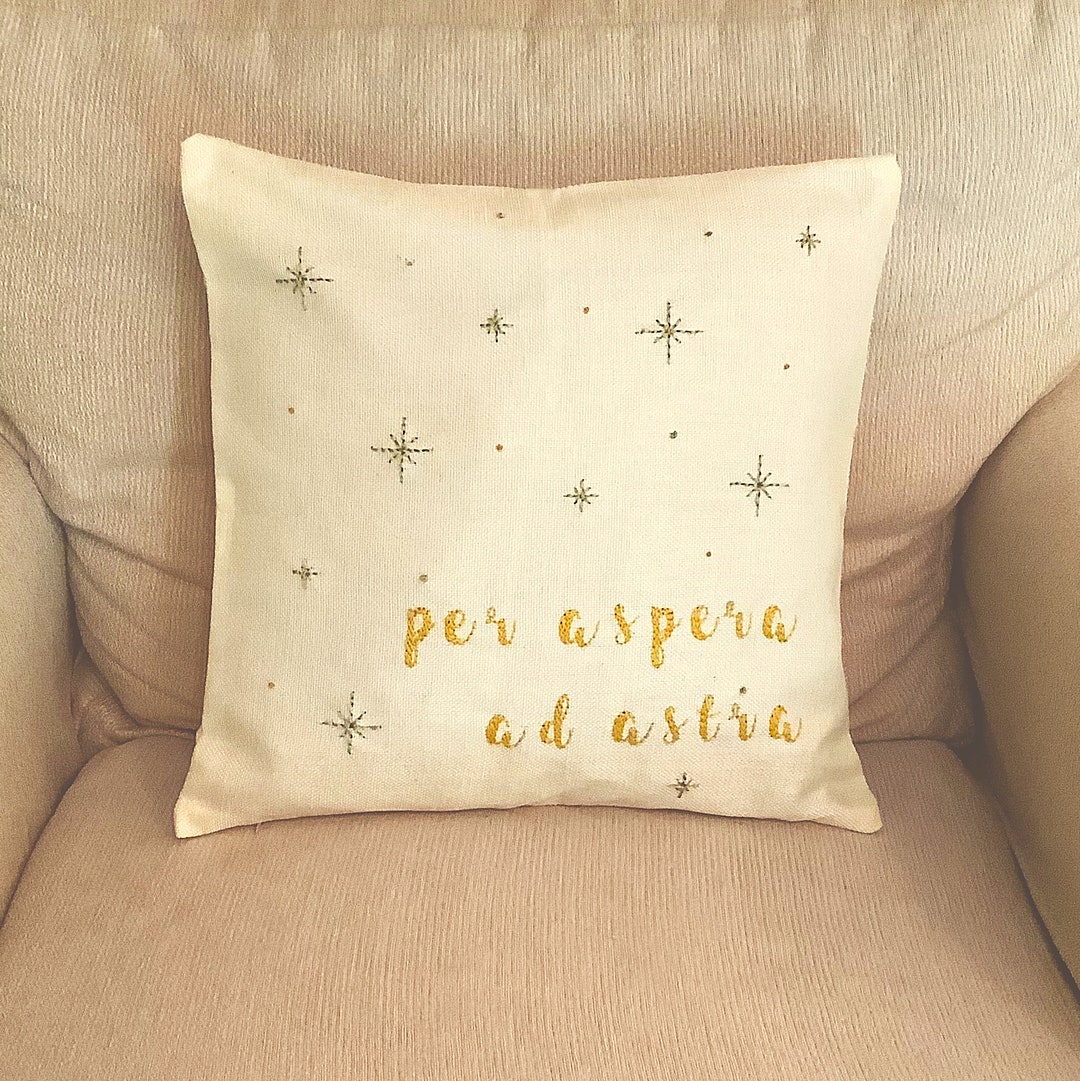 Star Pillow, per Aspera Ad Astra, Hand Embroidery, Stars Embroidery ...