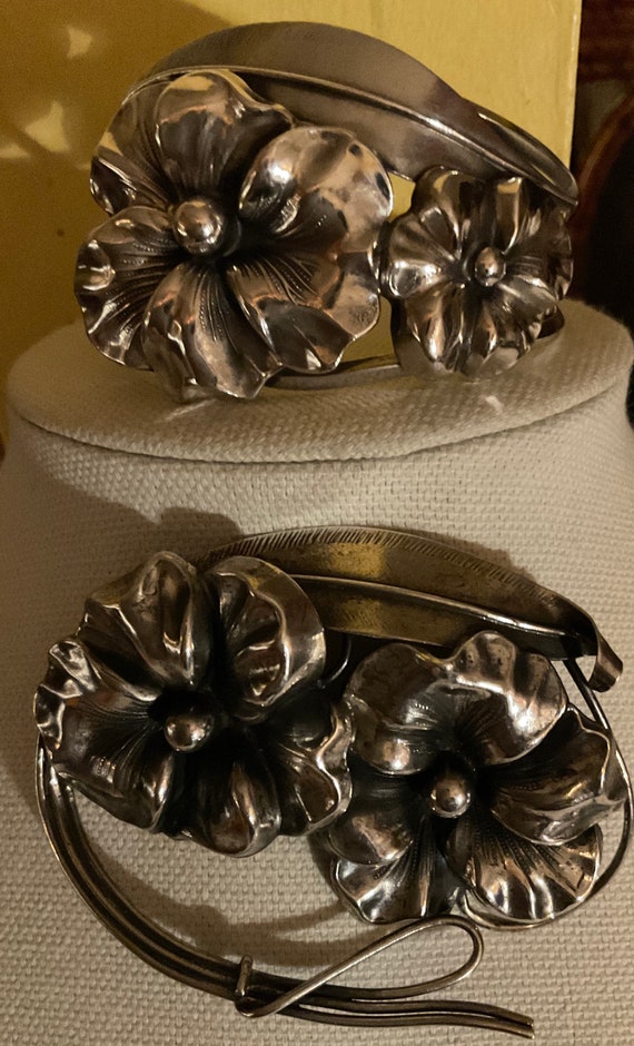 Vintage 40’s Sterling Flower Bracelet and Brooch … - image 9