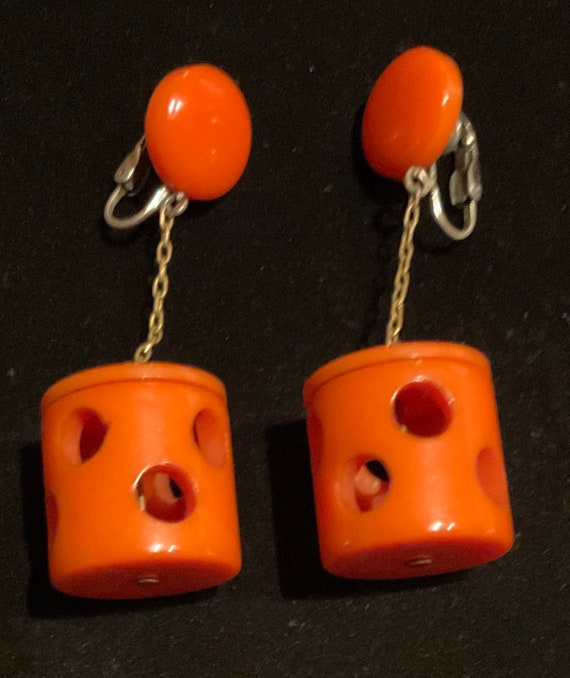 Vintage Orange Bakelite Earrings, 60’s Mod Bakeli… - image 4