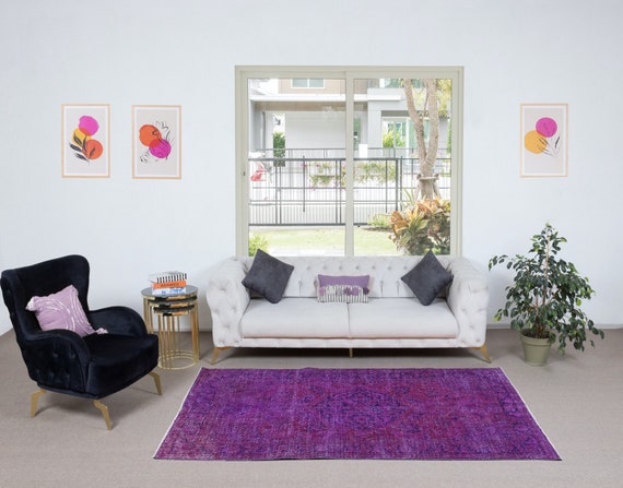 140.5×225\"Sugar plum”ViNTAGE TURKiSH RUG Vintage Turkish Mini Rug 1.6'x3' - No. 671 – Velvet & Shag