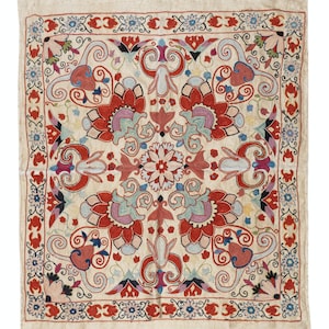 26x35 in 100% Silk Wall Hanging. Hand Embroidered Tablecloth. Boho Wall Decor. Modern Throw. BST48