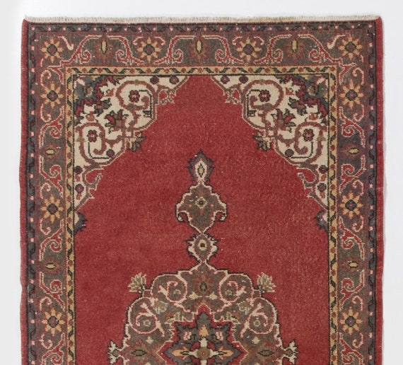 トルコ製、ハンドメイドのヴィンテージメダリオンデザインラグ。4x7.4