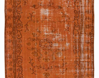 Tappeto turco arancione fatto a mano, moderno tappeto riciclato per la casa e l'ufficio. 5,3x8,5 piedi, BTEK1046