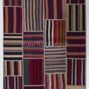 5 x 2,5 m handgemachter türkischer Patchwork Teppich aus Vintage Kilims. Kundenspezifische Optionen verfügbar. BD216