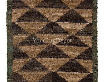 Moroccan Berber Style Tulu Rug, 100% Natural Wool. Hand-knotted Beni Ourain Carpet. Custom Options Available. Brown and Green Colors. BD988
