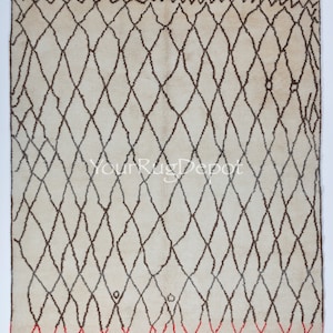Hand Made Moroccan Tulu Rug Made of Wool. Hand Knotted Diamond Design Carpet. Custom Options Available. BTD1