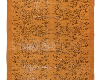 Tappeto vintage con motivo floreale, 183x274 cm, tinto in arancione, per interni moderni, realizzato a mano in Turchia / BTEK1150