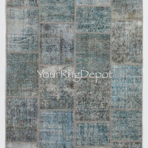 Moderner Patchwork Teppich. Handgefertigt aus neu gefärbten Vintage Teppichen, individuelle Optionen verfügbar. BD211