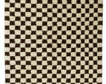 "Handgefertigter ""Tulu"" Teppich im Schachbrett Design in Braun & Beige." BD931