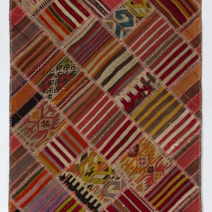 4x6 Ft Handmade Patchwork Kilim. Flat-Weave Vintage Turkish Rug. BD682