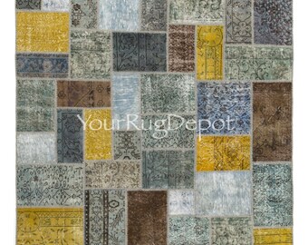 Mehrfarbiger Handgemachter Patchwork Teppich. Moderner Bunter Wollteppich. Zeitgenössischer Bodenbelag im Boho Eclectic Style BD707