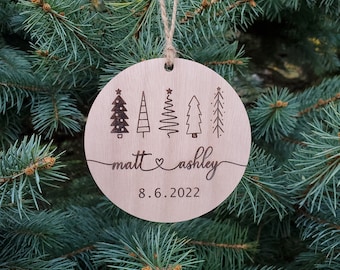 Ornamento per coppie / Ornamento di Natale / Ornamento di Natale per matrimonio / Ornamento inciso al laser