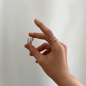 Vyra Verstellbarer Ring Schlangenoptik Gold Silber – Snake Ring Adjustable Gold Silver – Vergoldeter Ring – Eleganter Ring Gold Silber