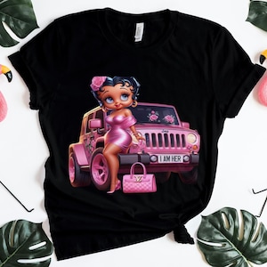 Camiseta Betty Boop con diseño de Jeep rosa y flores de Louis Vuitton para novias, regalo bonito, moda, cumpleaños, para mujeres, chica mala, fan de dibujos animados, Jean, linda mamá, mamás.