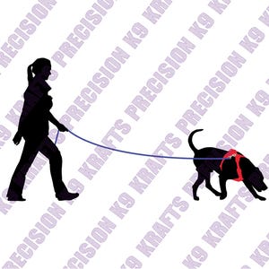 Könnte beinhalten: Eine schwarze Silhouette einer Person, die einen schwarzen Hund an einer dünnen blauen Leine führt. Der Hund trägt ein leuchtend rotes Geschirr. Der Hintergrund zeigt ein sich wiederholendes Wasserzeichen mit dem Text K9 KRAFTS PRECISION.