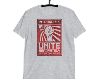 T-shirt introverse per interni / socialmente imbarazzanti / T-shirt unisex a maniche corte - Italia T-shirt introverse per interni / socialmente imbarazzanti / T-shirt unisex a maniche corte - Italia