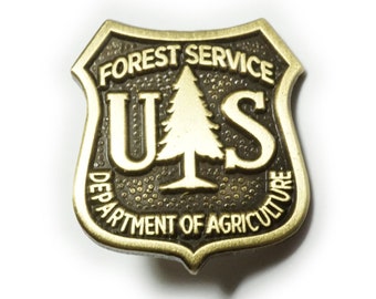 US Forestry Dept Department of Agriculture Forest Ranger Service Lapel Pin