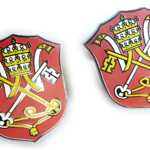 Vase mit Heiligen Stuhl Stuhl Wappen Wappen Wappen Wappen Katholische Manschettenknöpfe Manschettenknöpfe Paar