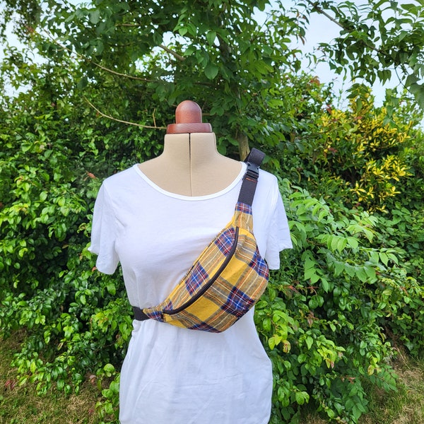 Banane tartan jaune. Sac bandoulière