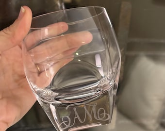 Hand-Engraved Arturo Cigar Whiskey Tumbler - Personalized Cigar Holder Glass with Hand Etching - Unique Customized Gifts for Him