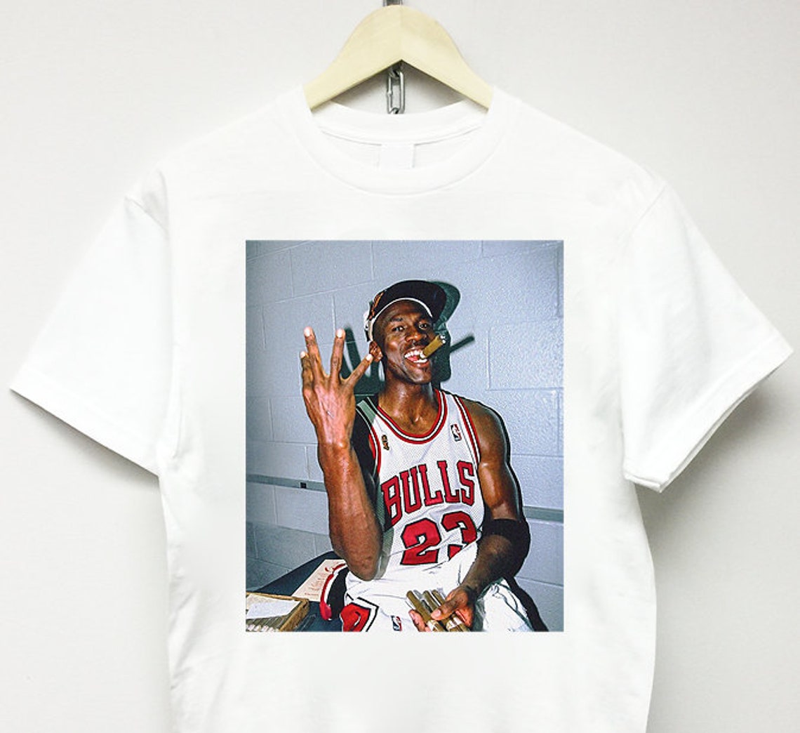 MICHAEL JORDAN T-SHIRT Chicago Bulls Vintage Rap Tee Vlone off - Etsy