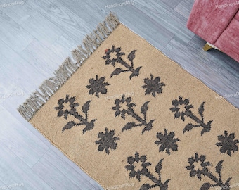 Handmade Wool Jute Kilim Rug: Beige with Black Floral Design