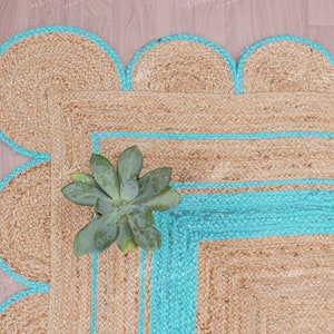 Handmade Scalloped Jute Rug: Turkish Vintage Runner