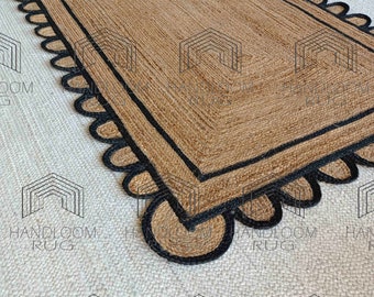 Handwoven Scalloped Jute Rug: Natural Braided Area Rug