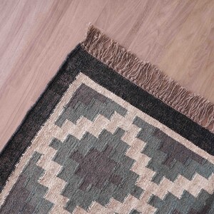 Handwoven Wool Jute Kilim Rug: Bohemian Dhurrie Runner