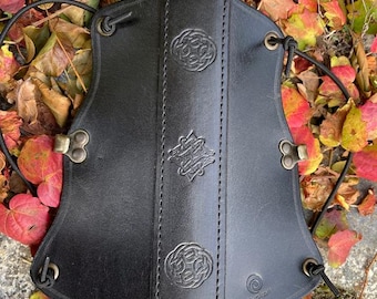 Protège-bras D’arc Cuir Marron – Style Viking, Taille M, Fait Main