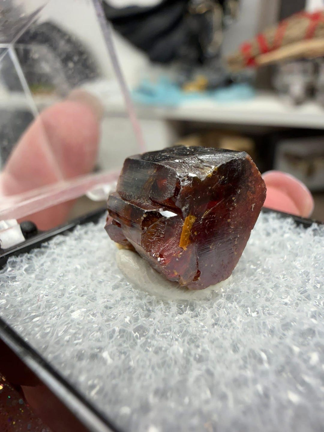 Vanadinite Crystal Thumbnail Specimen – Natural Mineral Collectible ...
