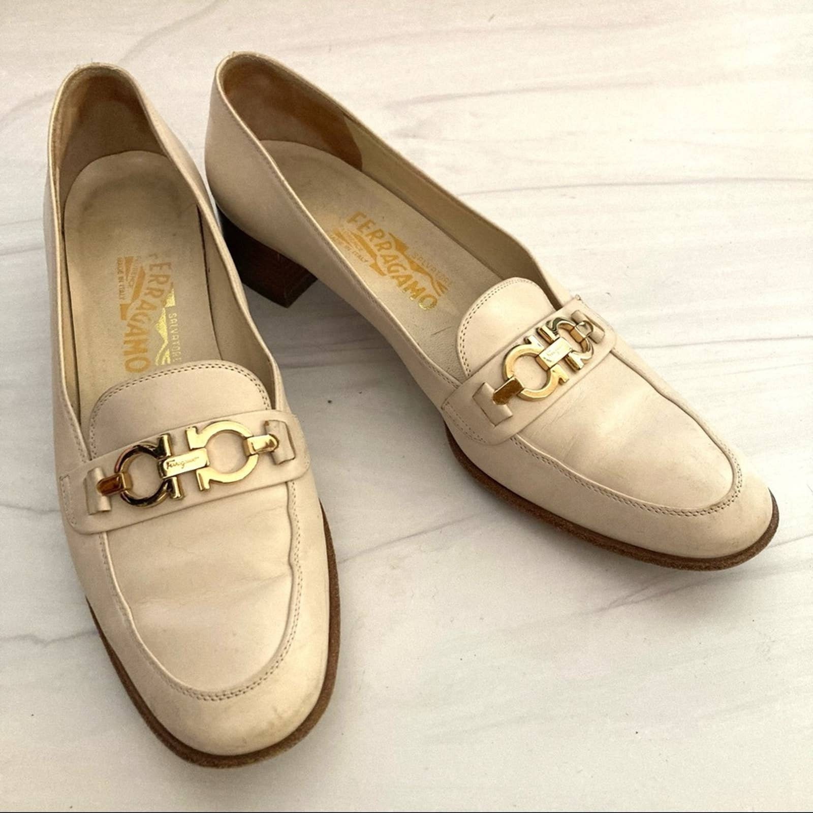 Second hand Louis Vuitton Loafers Slip ons - Joli Closet