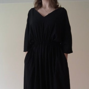 Edition limitée - Robe noire - Robe coupe V - Robe d&#39;été légère
