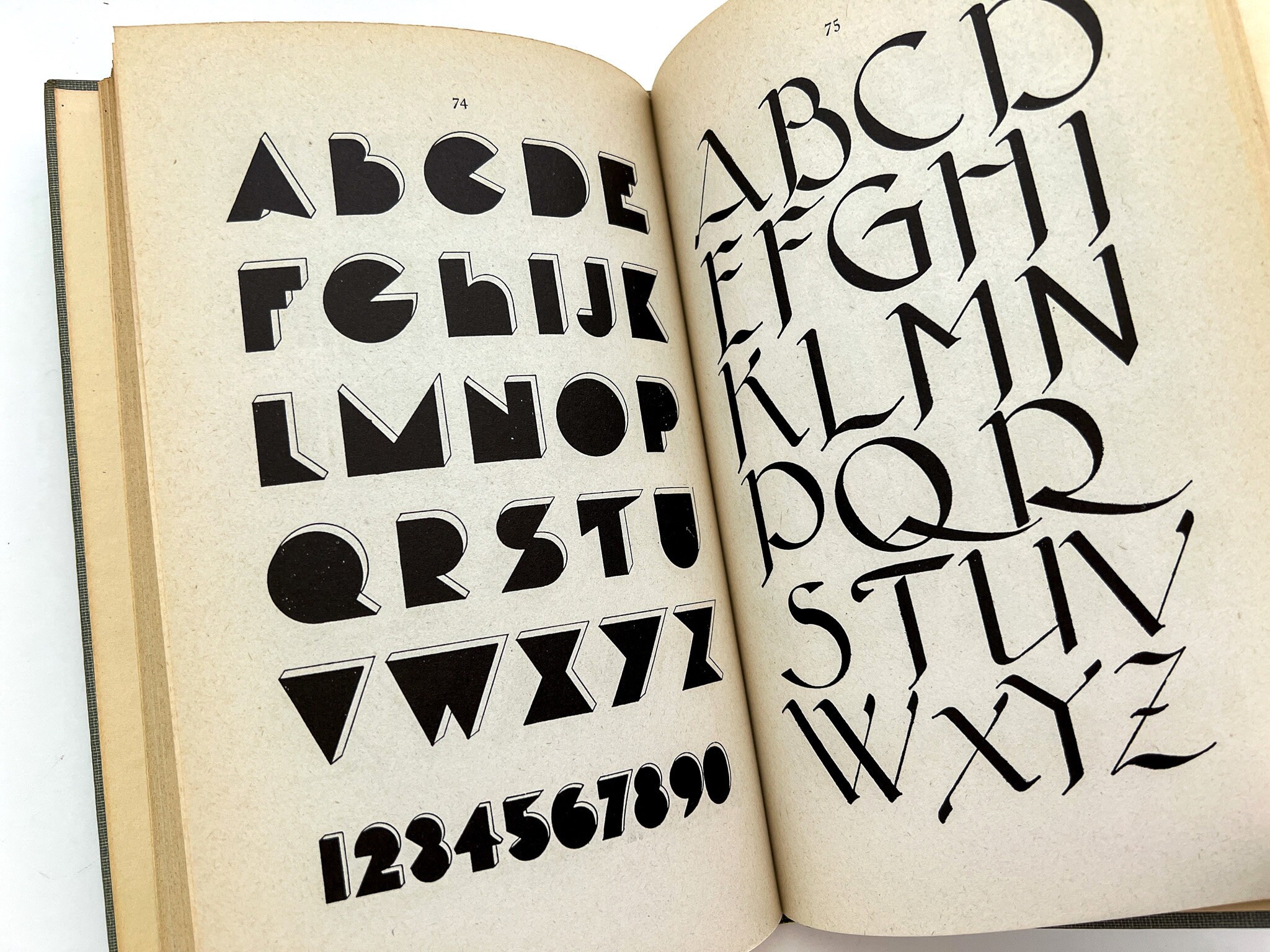 Russell 124 Types of Lettering 1940s Alphabet Specimens for Graphic ...